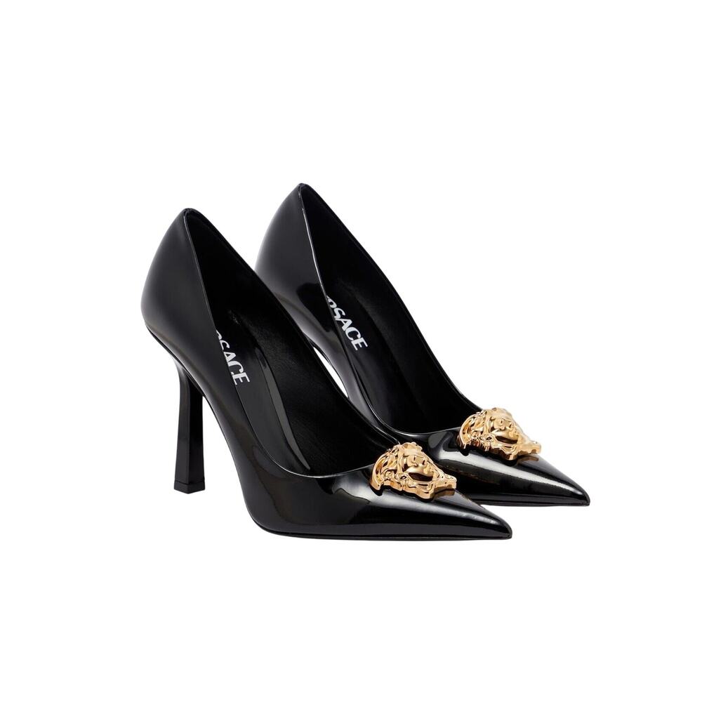NIB Versace Medusa EU 37 US 7 Gold Black Patent Leather Pointed Toe Shoe Pump